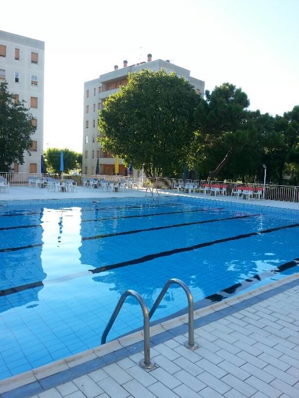 Residence Green Beverly Con Piscina Lido Adriano Εξωτερικό φωτογραφία